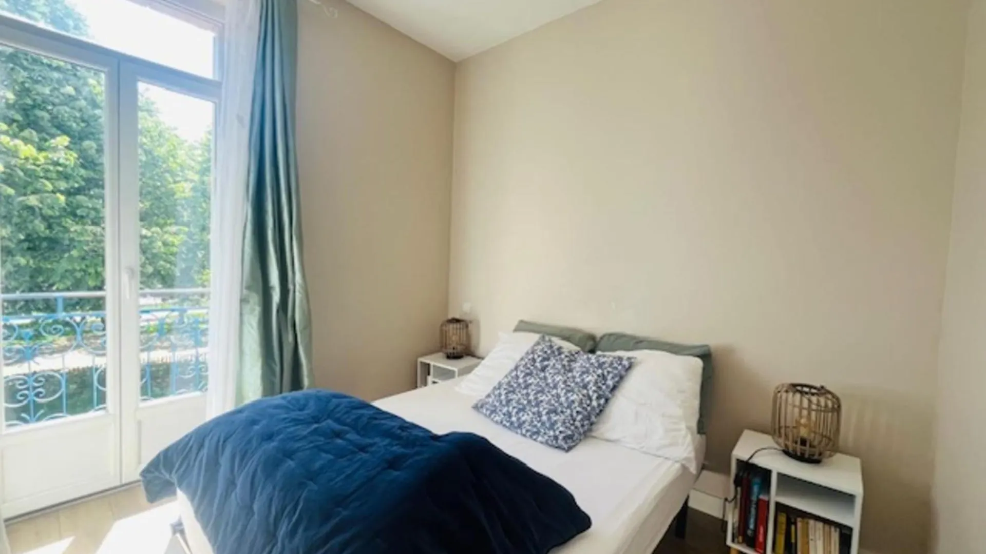 Comfortable Apartment In The Heart Of ואנה צרפת